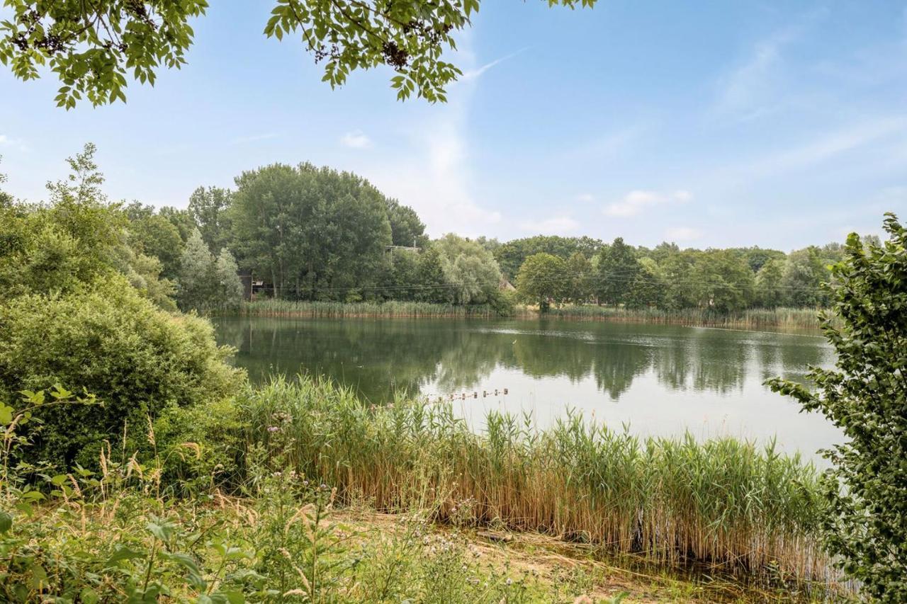 Gezellige Vakantiewoning Aan Het Water In Ewijk - Recreational Only No Workers Exterior foto