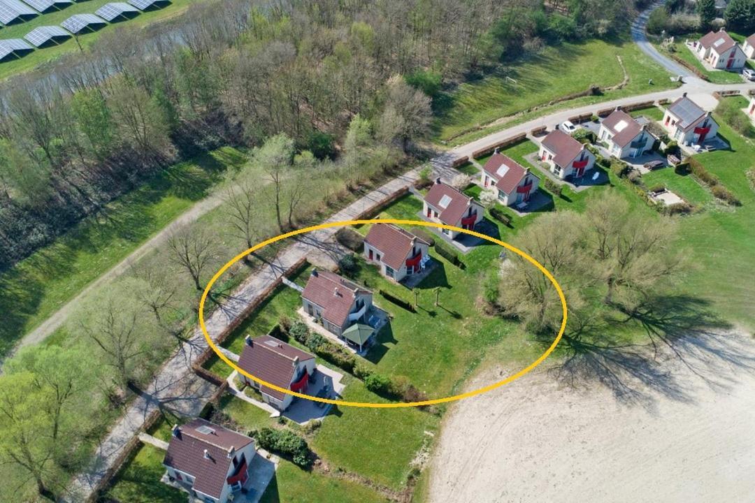 Gezellige Vakantiewoning Aan Het Water In Ewijk - Recreational Only No Workers Exterior foto